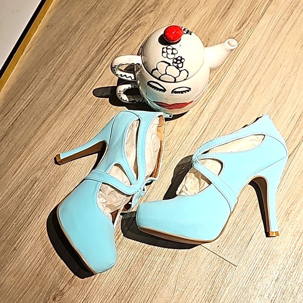Mint Pumps - image 1